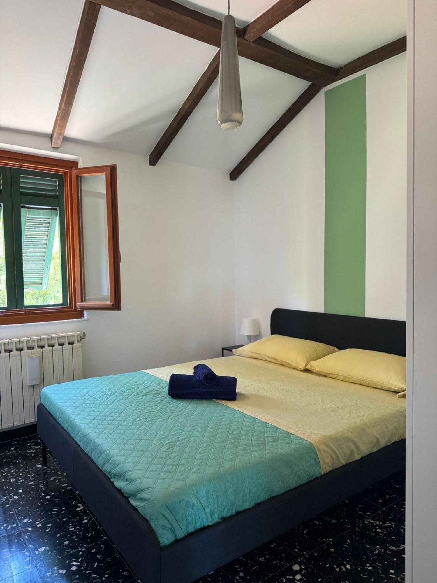 チェッレ・リーグレ Casa Graziella Bed & Breakfast エクステリア 写真