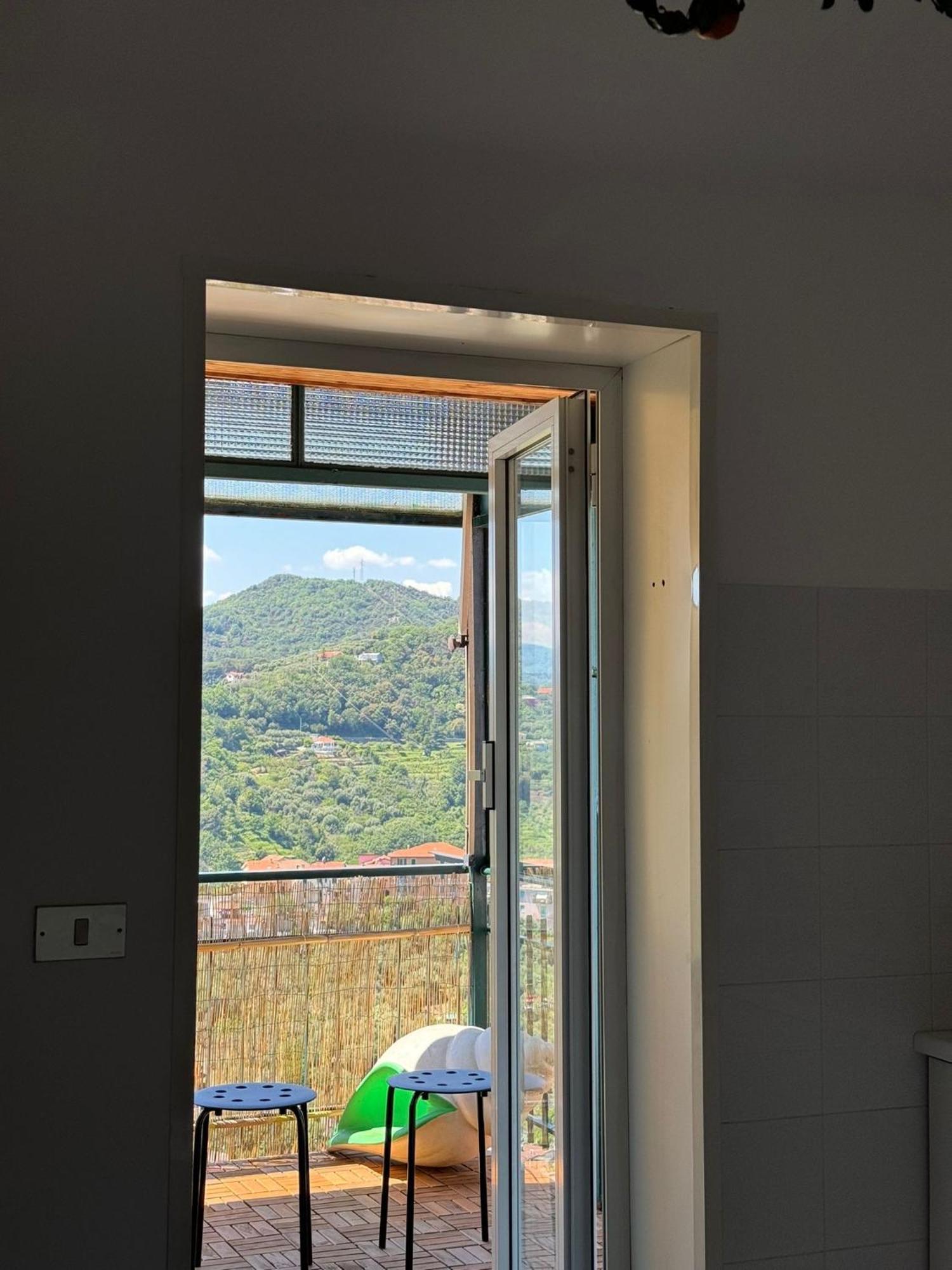 チェッレ・リーグレ Casa Graziella Bed & Breakfast エクステリア 写真